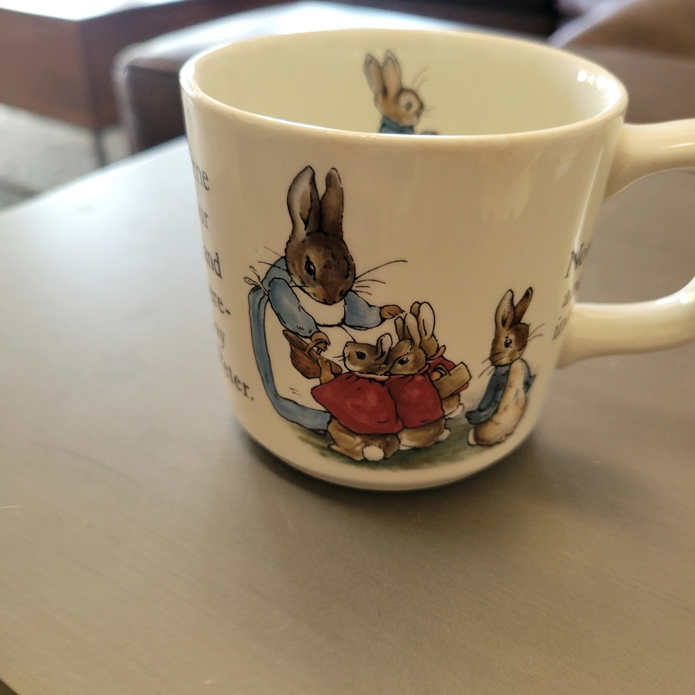 WEDGWOOD Peter Rabbit Mug - White, Vintage - Picture 7 of 8